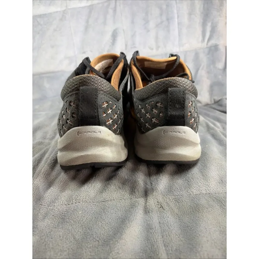 North Face Men’s Mountain Sneaker 10 Graphite Grey/Tagumi Brown. Great Shape!!
